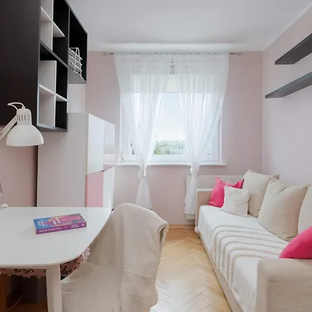 Funkcjonalny Z Balkonem W Gdansku By Renters *