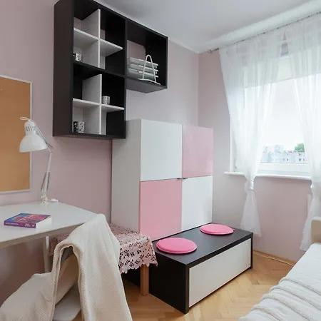 Funkcjonalny Z Balkonem W Gdansku By Renters Appartement *