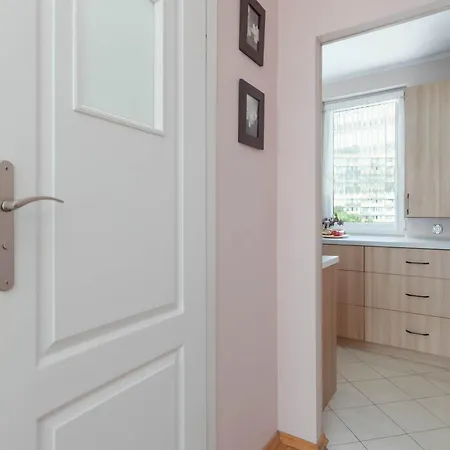 Funkcjonalny Z Balkonem W Gdansku By Renters