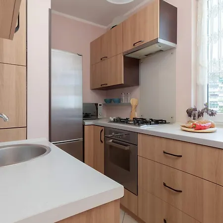 Funkcjonalny Z Balkonem W Gdansku By Renters Appartement *