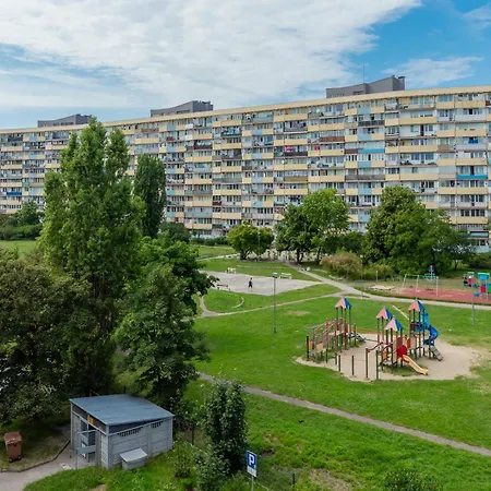 Funkcjonalny Z Balkonem W Gdansku By Renters Appartement *